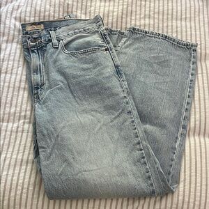Levi's baggy dad jeans